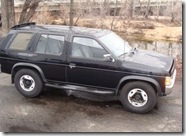 1993 nissan pathfinder 001